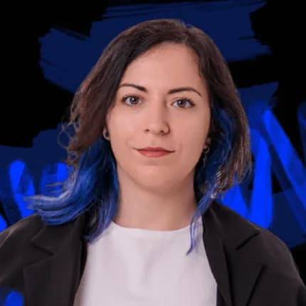 Кира Шиянова